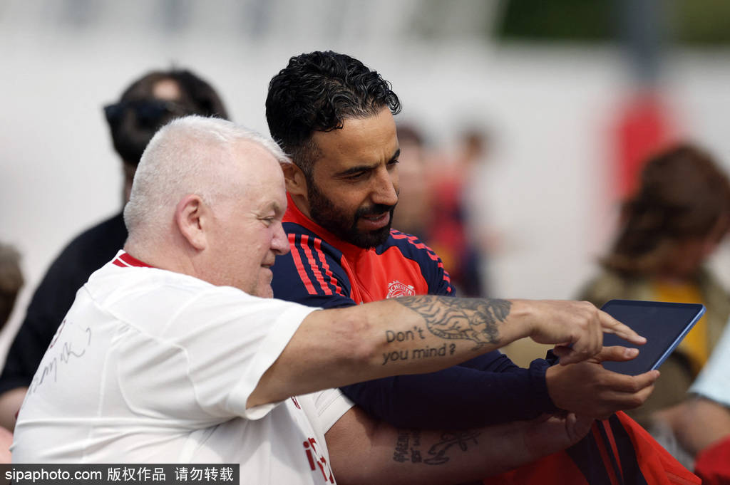 “给我个痛快！” 阿莫林言论引爆，曼联收官战恐遭维拉“羞辱”！