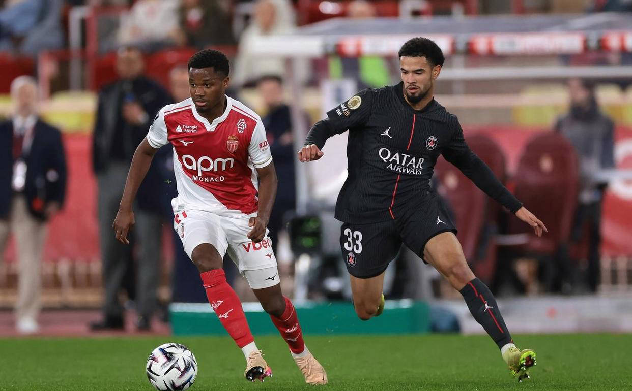 法甲焦点战：巴黎圣日耳曼心系欧冠，雷恩客场抢分具备优势？